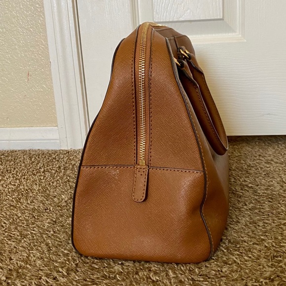 SOLD Micheal Kors Brown Dome Leather Bag - Picture 3 of 7